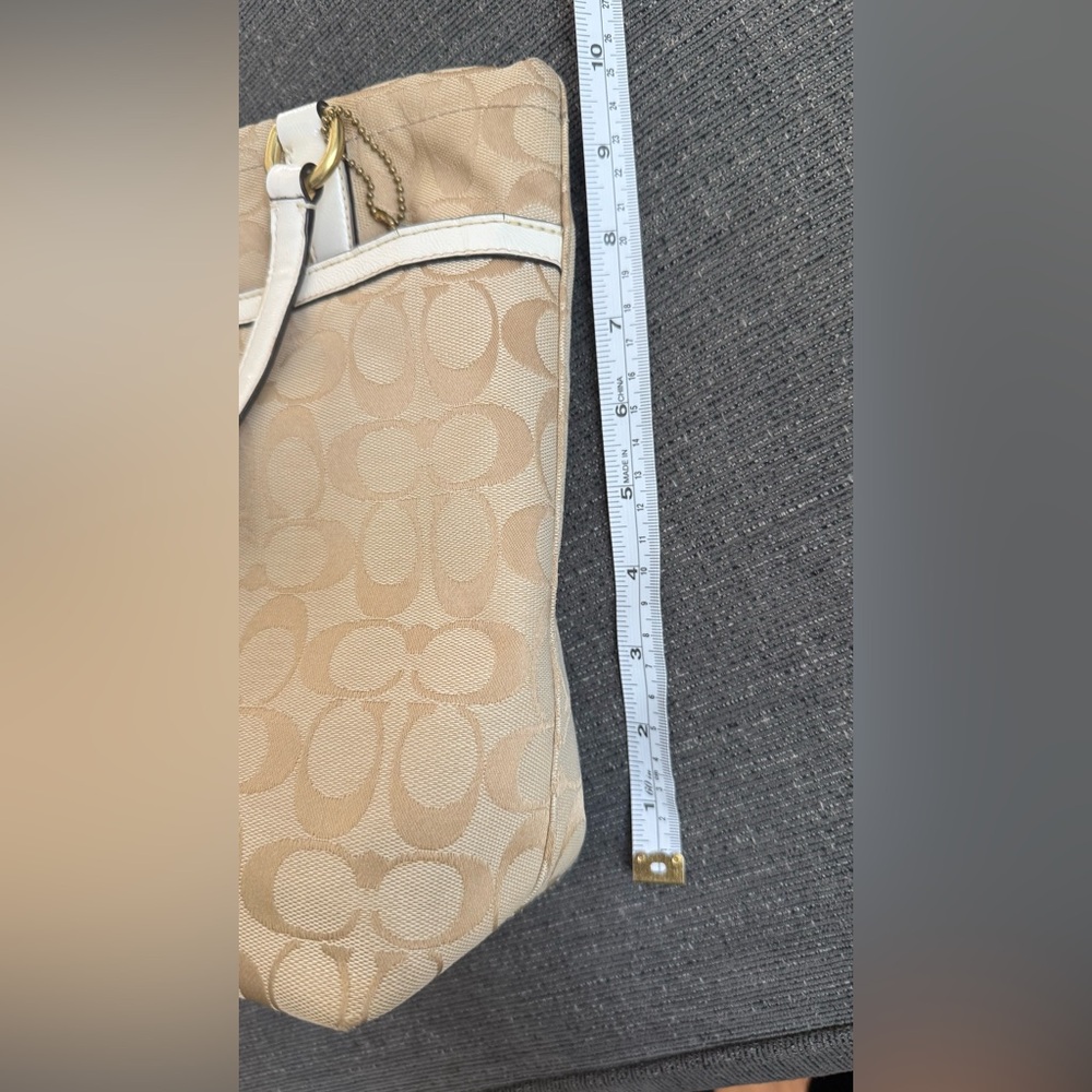 Coach Tan and White Signature Tote Bag - Picture 4 of 11